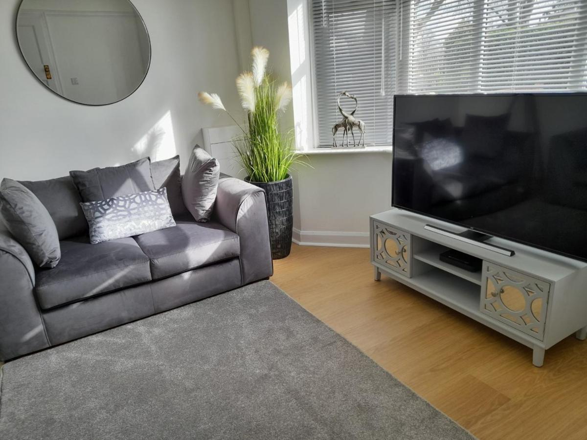 Doctors Lane Stylish 3 Bedroom Family House With Parking Melton Mowbray Exterior foto
