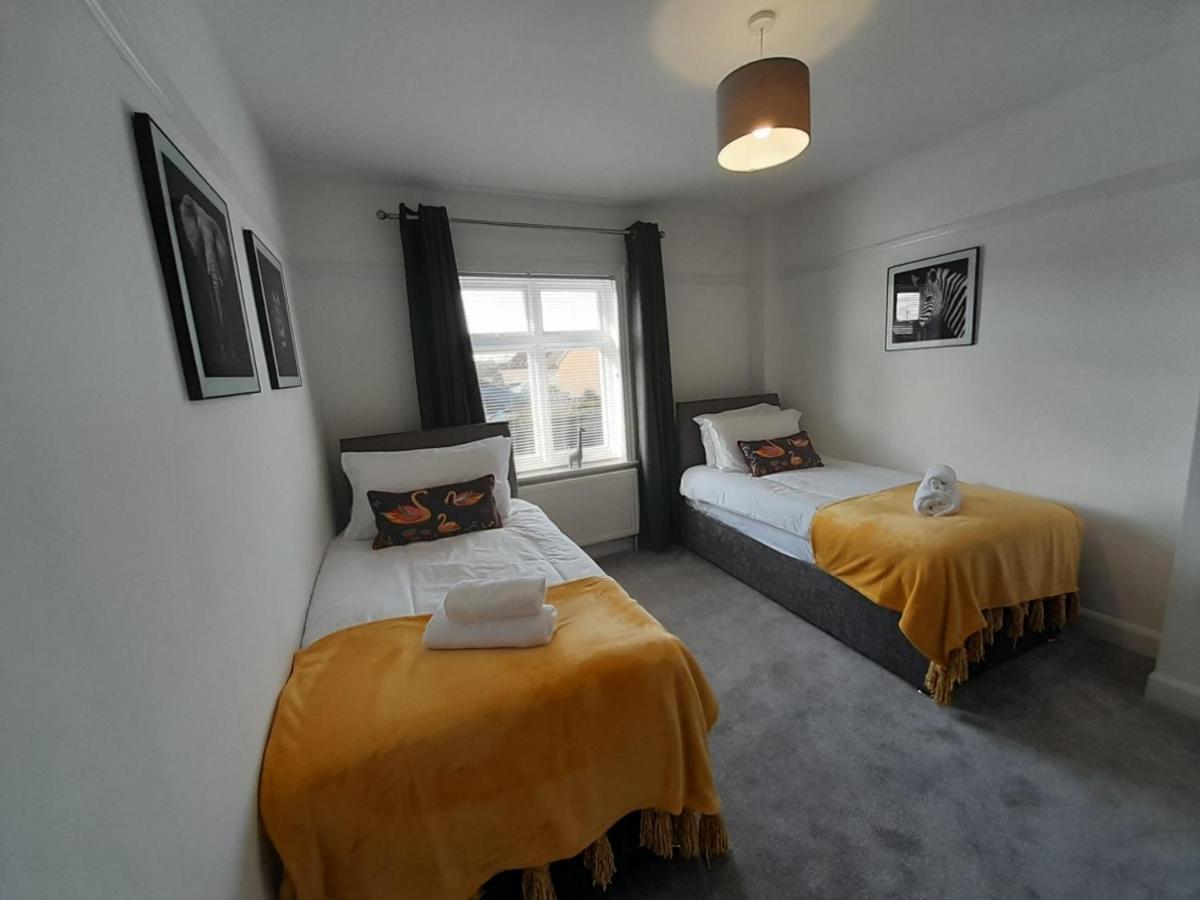 Doctors Lane Stylish 3 Bedroom Family House With Parking Melton Mowbray Exterior foto